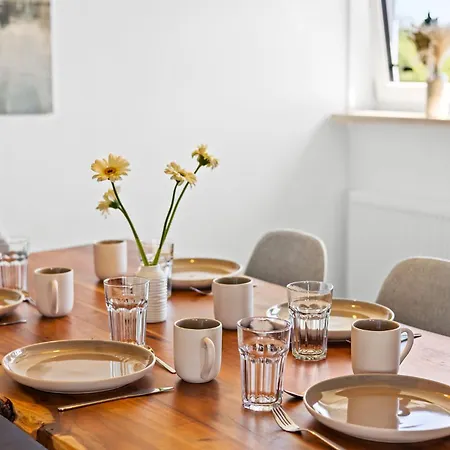 Grosszuegige Wohnung - Palm Beach I Naehe Nuernberg & Fuerth I Kostenlose Parkplaetze I Messe I Christkindlesmarkt Appartement Stein bei Nurnberg