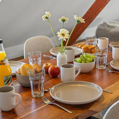 Grosszuegige Wohnung - Palm Beach I Naehe Nuernberg & Fuerth I Kostenlose Parkplaetze I Messe I Christkindlesmarkt Appartement